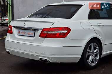Седан Mercedes-Benz E-Class 2012 в 