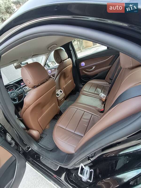 Седан Mercedes-Benz E-Class 2018 в Никополе
