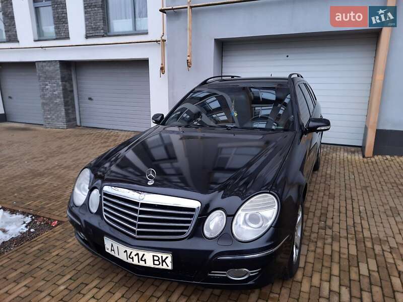 Универсал Mercedes-Benz E-Class 2009 в Киеве