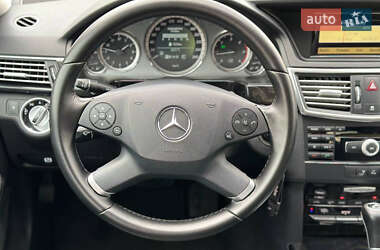 Седан Mercedes-Benz E-Class 2010 в Полтаве