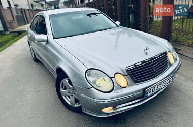 Седан Mercedes-Benz E-Class 2004 в Нижній Апші