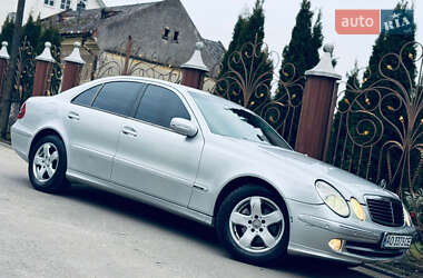 Седан Mercedes-Benz E-Class 2004 в Нижній Апші