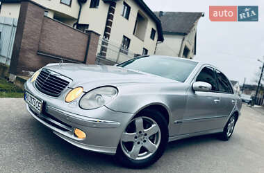 Седан Mercedes-Benz E-Class 2004 в Нижній Апші