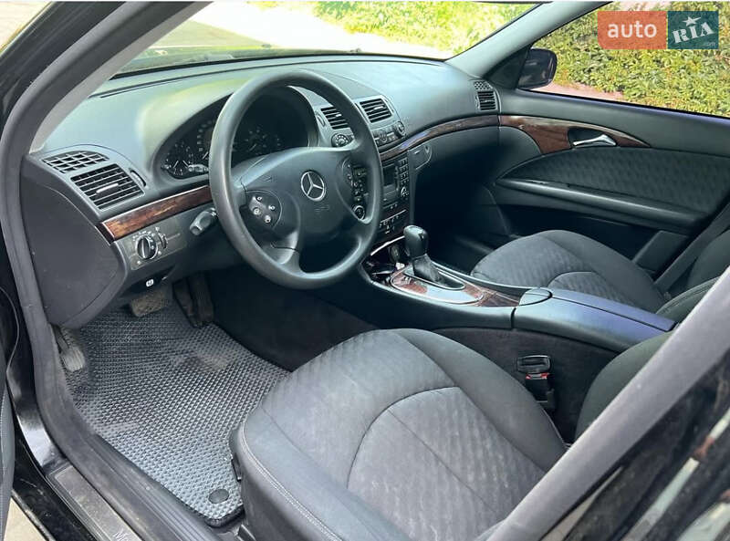 Універсал Mercedes-Benz E-Class 2005 в Володимирці