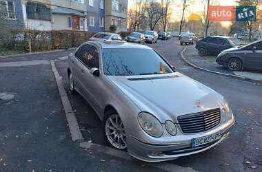 Седан Mercedes-Benz E-Class 2003 в Львове