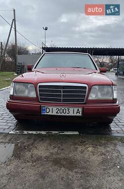 Седан Mercedes-Benz E-Class 1994 в Ровно