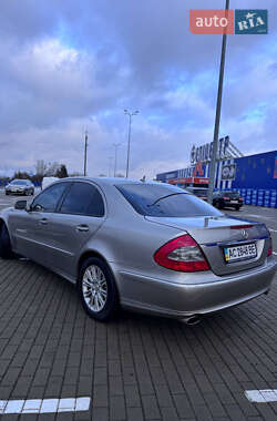 Седан Mercedes-Benz E-Class 2007 в Нововолинську