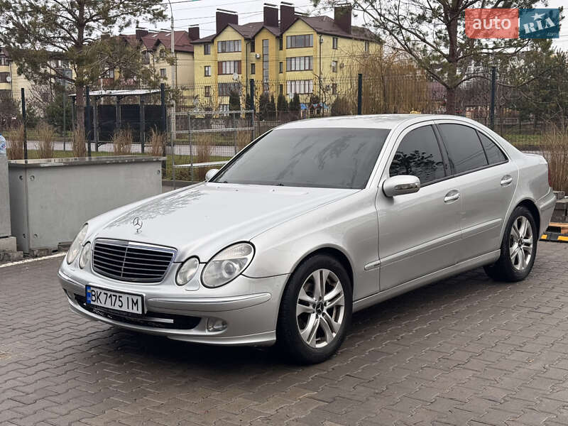 Mercedes-Benz E-Class 2003