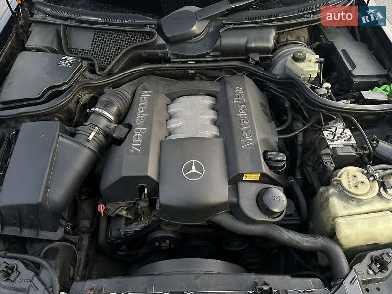 Седан Mercedes-Benz E-Class 1999 в Киеве