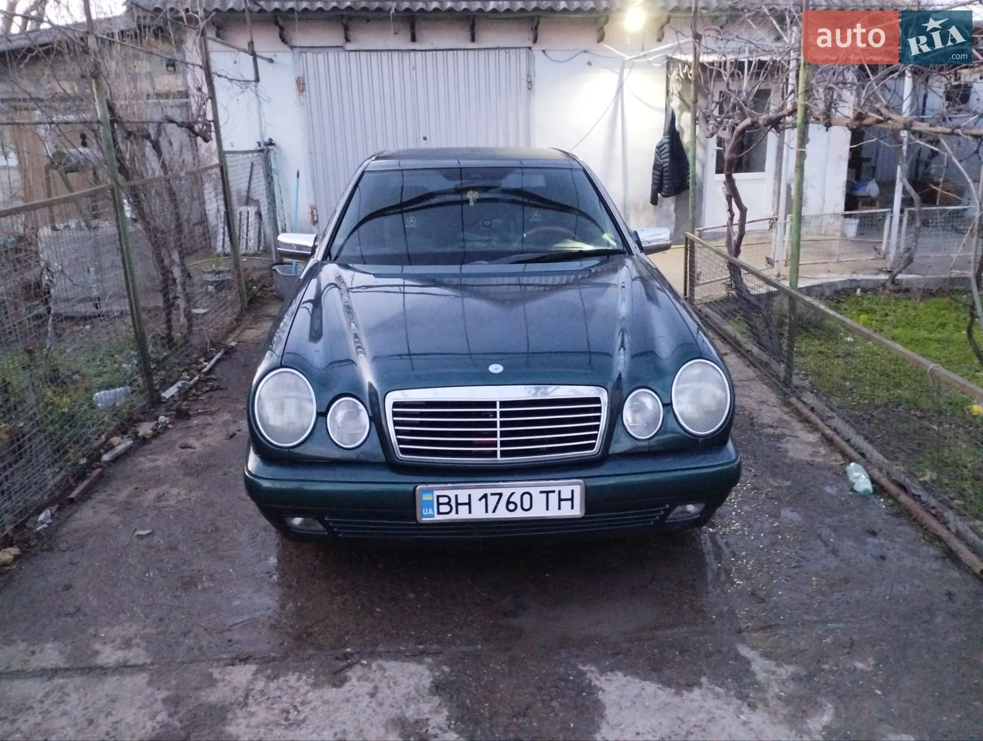 Mercedes-Benz E-Class 1996 р.в