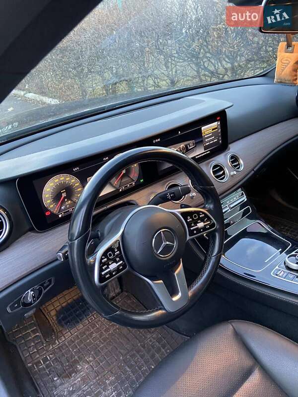 Седан Mercedes-Benz E-Class 2019 в Киеве