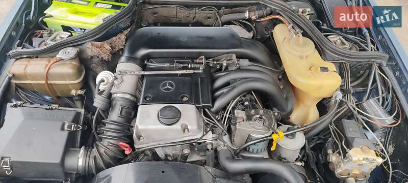Седан Mercedes-Benz E-Class 1993 в Одесі