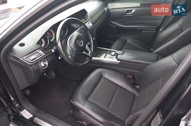 Седан Mercedes-Benz E-Class 2014 в Черновцах