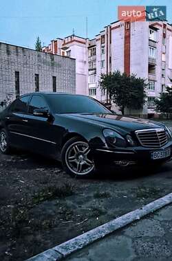 Седан Mercedes-Benz E-Class 2007 в Сокале