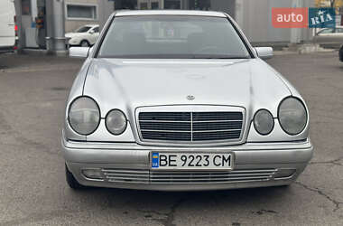 Седан Mercedes-Benz E-Class 1999 в Одесі