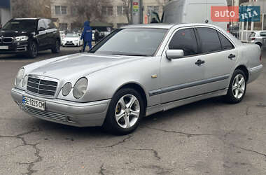 Седан Mercedes-Benz E-Class 1999 в Одесі