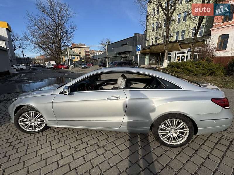 Купе Mercedes-Benz E-Class 2014 в Мукачевому