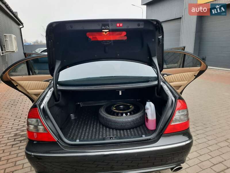 Седан Mercedes-Benz E-Class 2008 в Киеве фото 20 Седан Mercedes-Benz E-Class 2008 в Киеве