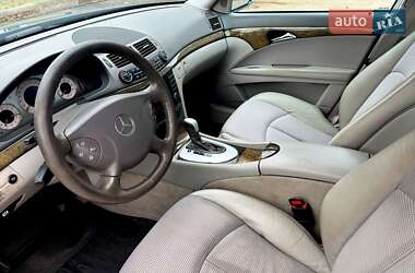 Седан Mercedes-Benz E-Class 2005 в 