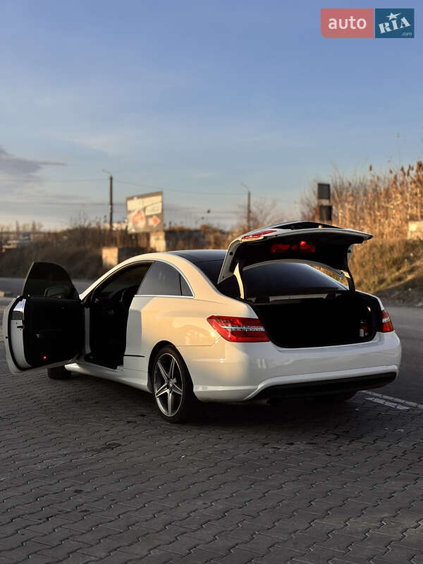 Купе Mercedes-Benz E-Class 2011 в Виннице фото 16 Купе Mercedes-Benz E-Class 2011 в Виннице