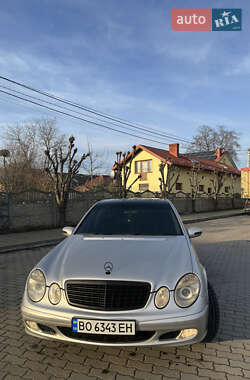 Седан Mercedes-Benz E-Class 2002 в Городку