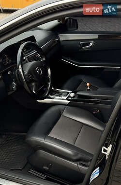 Седан Mercedes-Benz E-Class 2009 в 