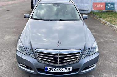 Універсал Mercedes-Benz E-Class 2011 в Києві