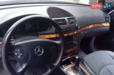 Седан Mercedes-Benz E-Class 2003 в Теребовле