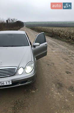 Седан Mercedes-Benz E-Class 2003 в Ямполі