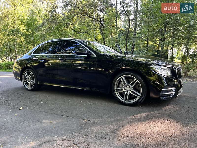 Mercedes-Benz E-Class 2016