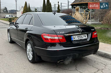 Седан Mercedes-Benz E-Class 2011 в Днепре