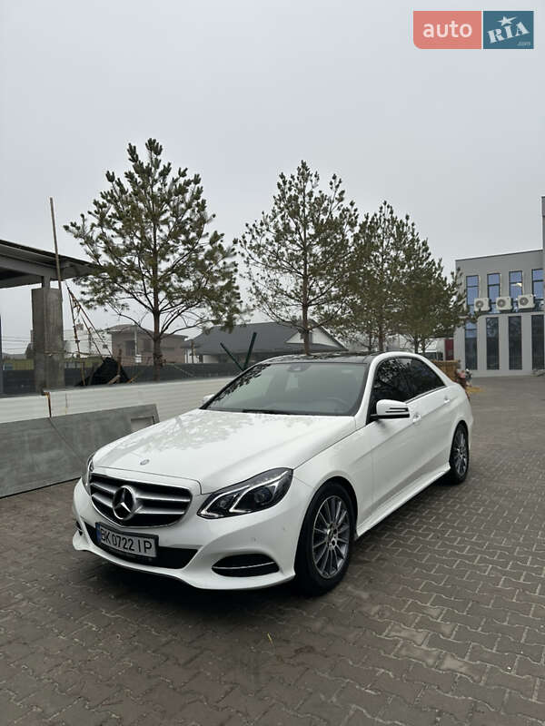 Седан Mercedes-Benz E-Class 2014 в Рівному