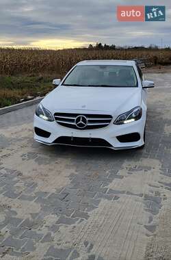Седан Mercedes-Benz E-Class 2015 в 