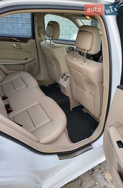 Седан Mercedes-Benz E-Class 2015 в 