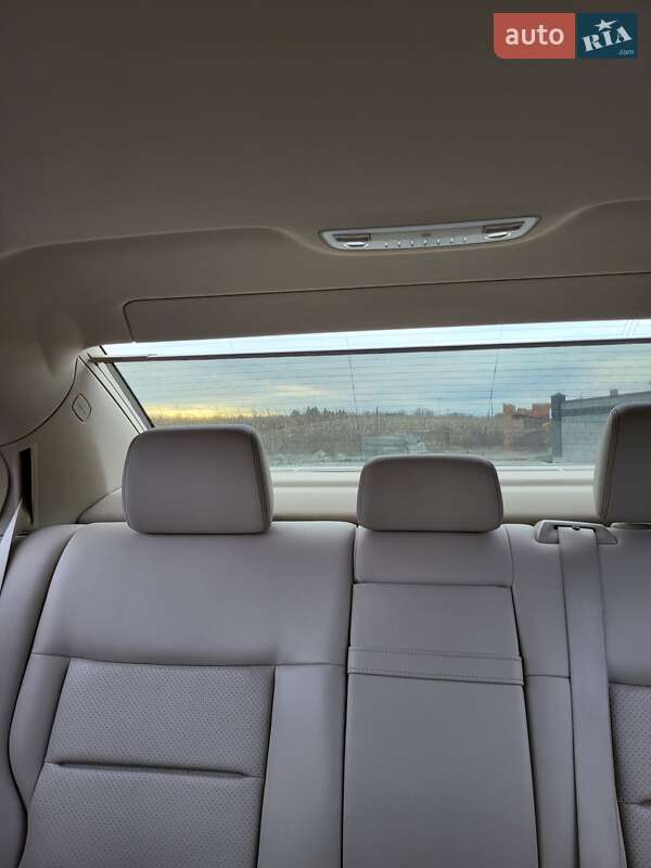 Седан Mercedes-Benz E-Class 2015 в Рівному