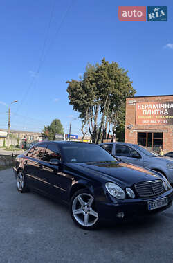 Седан Mercedes-Benz E-Class 2003 в Кам'янець-Подільському