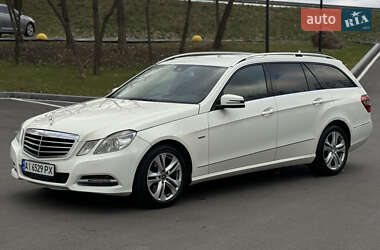 Універсал Mercedes-Benz E-Class 2011 в Києві