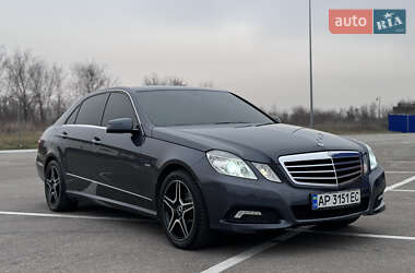 Седан Mercedes-Benz E-Class 2010 в Запоріжжі