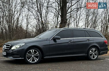 Универсал Mercedes-Benz E-Class 2013 в Ивано-Франковске