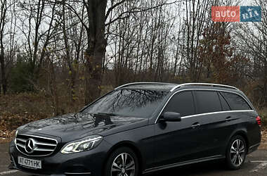 Универсал Mercedes-Benz E-Class 2013 в Ивано-Франковске