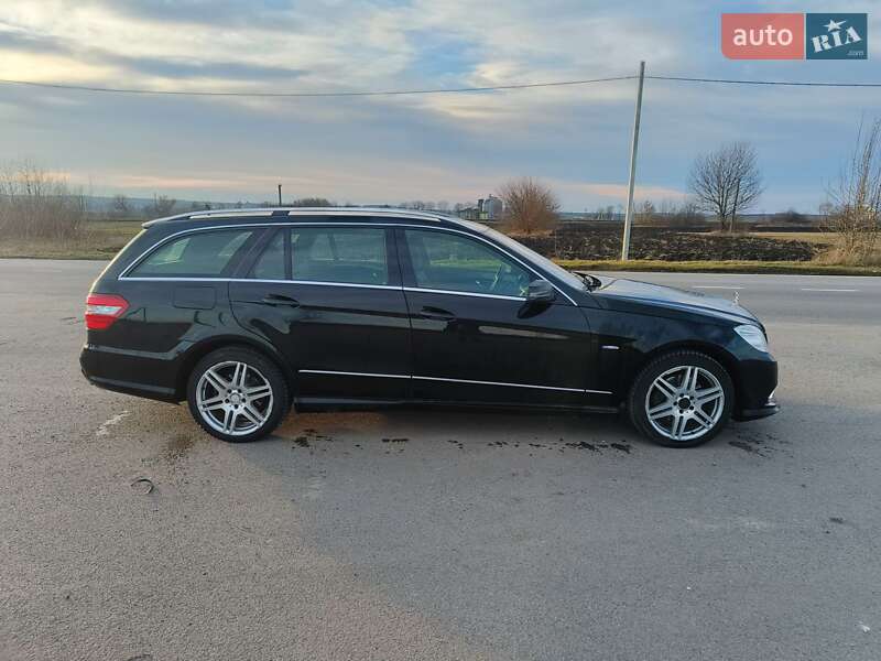 Универсал Mercedes-Benz E-Class 2010 в Городенке