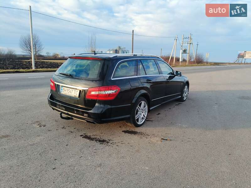 Универсал Mercedes-Benz E-Class 2010 в Городенке