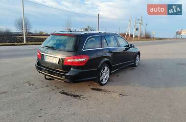 Універсал Mercedes-Benz E-Class 2010 в 