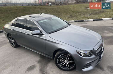 Седан Mercedes-Benz E-Class 2018 в Киеве