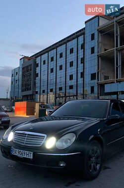 Седан Mercedes-Benz E-Class 2002 в Хмельницком