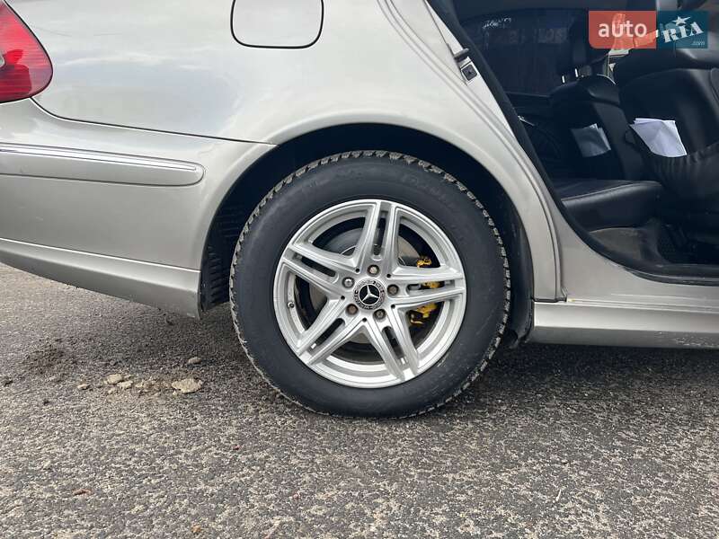 Седан Mercedes-Benz E-Class 2007 в Могилев-Подольске