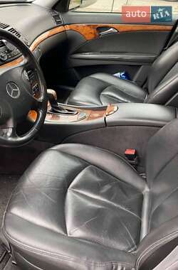 Седан Mercedes-Benz E-Class 2004 в Хмельницькому