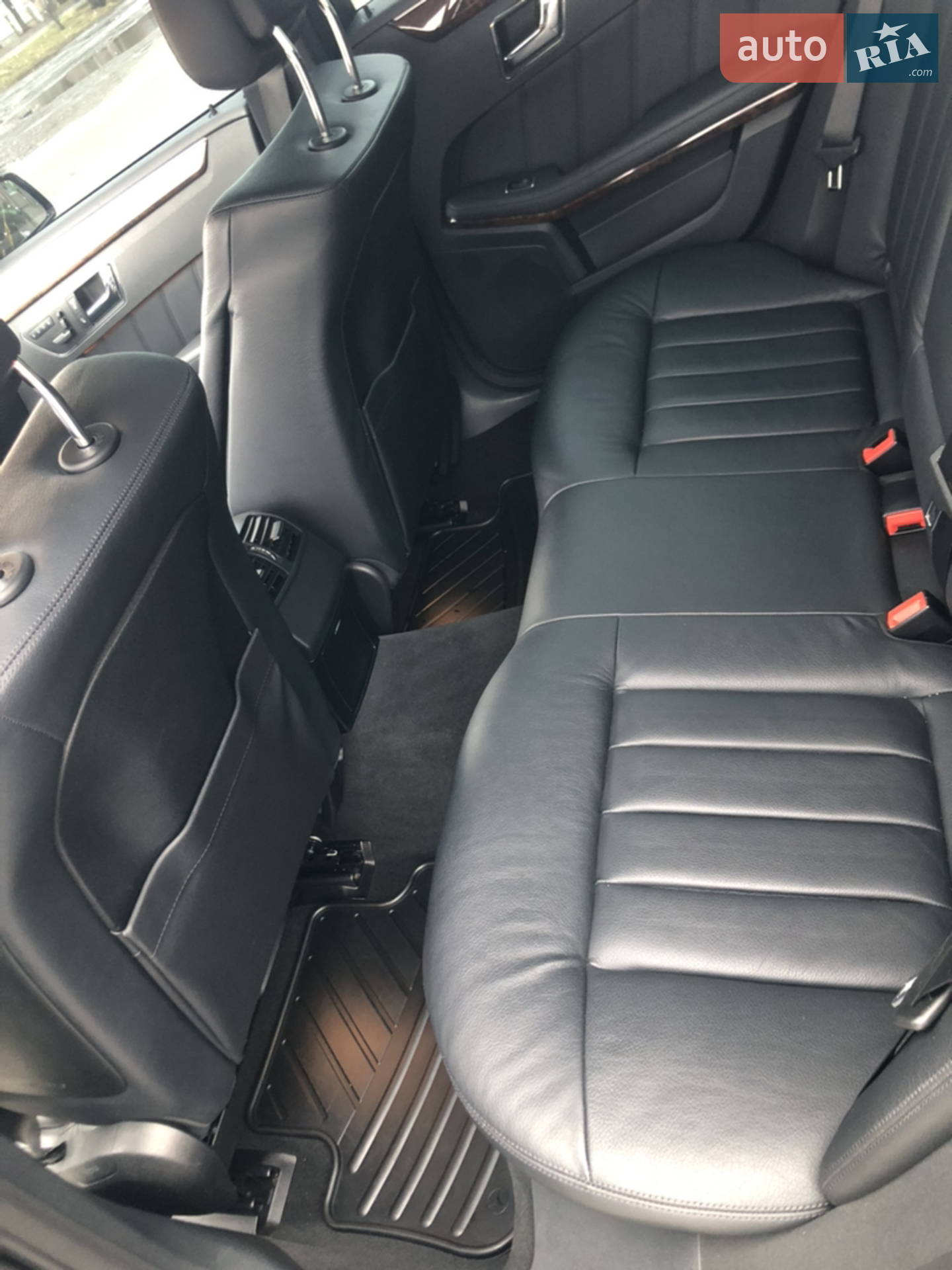 2010 Mercedes-Benz E-klasse - мініатюра 10