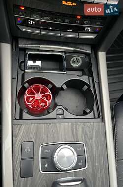 Седан Mercedes-Benz E-Class 2013 в 