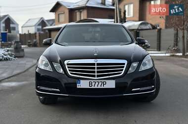 Седан Mercedes-Benz E-Class 2012 в Киеве